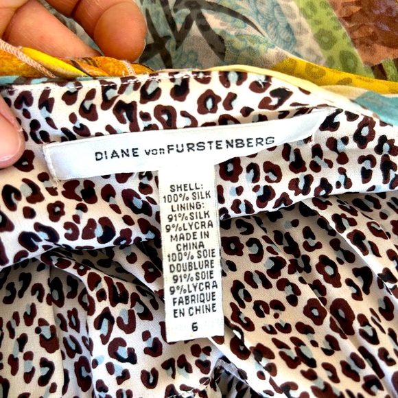 Vintage Diane Von Ferstenberg Silk Chiffon dress, size 6 - Picture 9 of 12